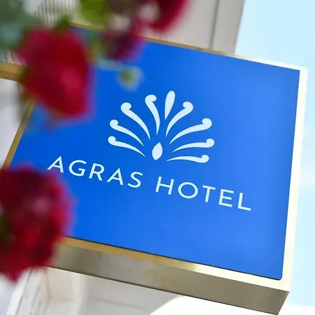 アグラス